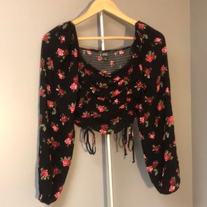 Wild Fable Lightweight Mid Cut Long Sleeve Top